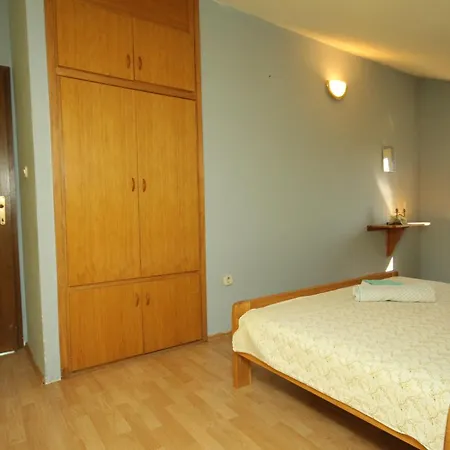Апартаменты With A Parking Space Stari Grad, Hvar - 8780 Стари Град