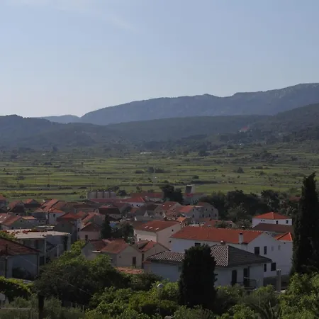 With A Parking Space Stari Grad, Hvar - 8780 Stari Grad (Hvar)